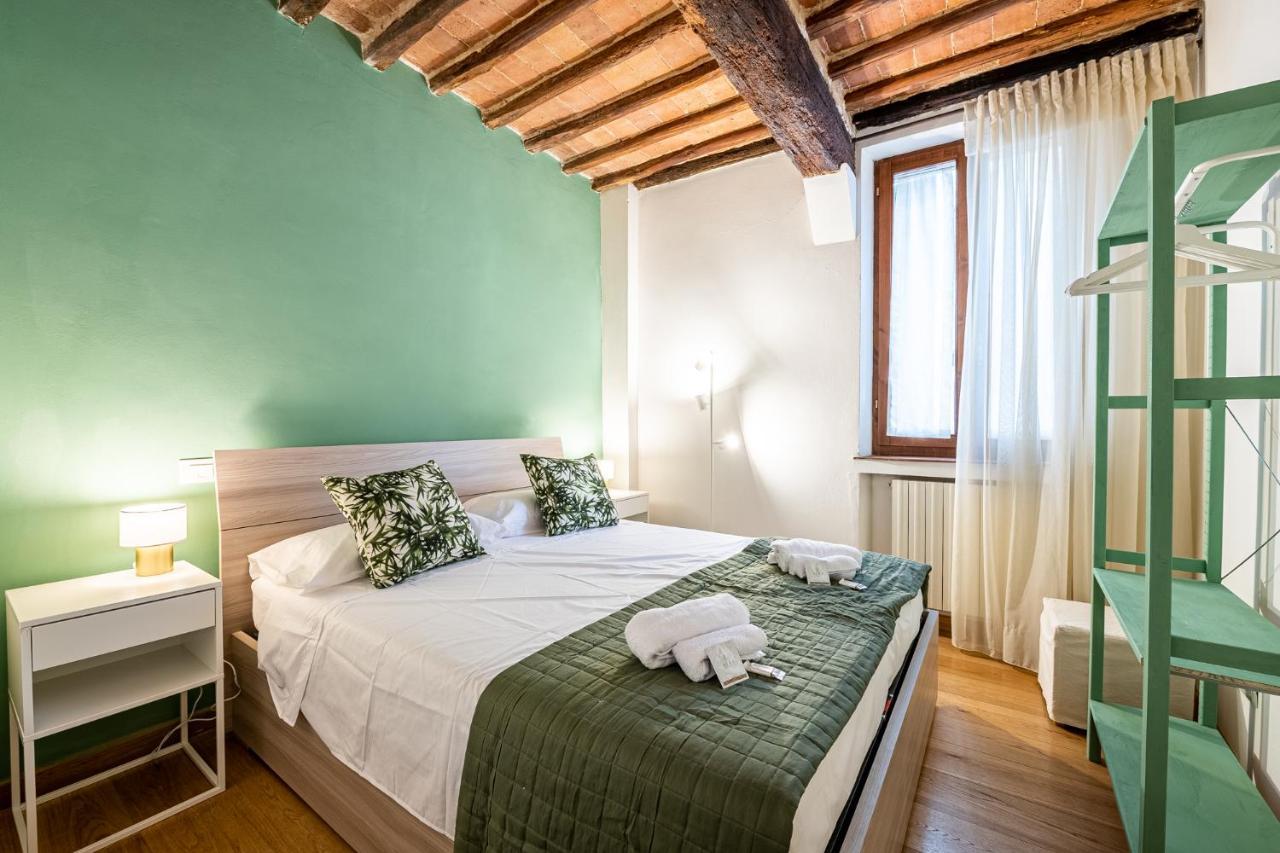 Suite 35 Nel Centro Storico Di Siena In The Historic Center Of Siena Exterior photo
